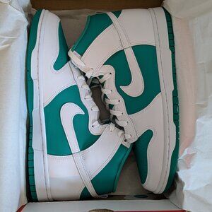 Size 10 - Nike Dunk High White Stadium Green